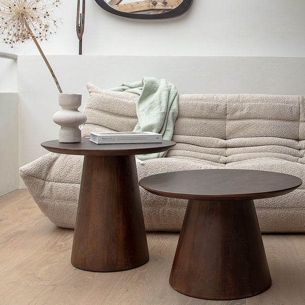 Bullnose mangohouten bijzettafel cone Ø 55 cm