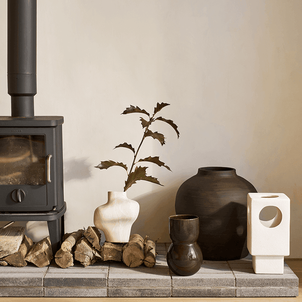 Vaas Noan downtown brown