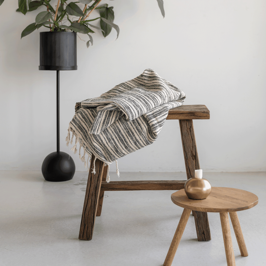 Plant stand Otsuni, black