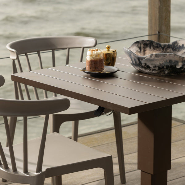 BLISS TUINSTOEL MET SPIJLEN KUNSTSTOF TAUPE
