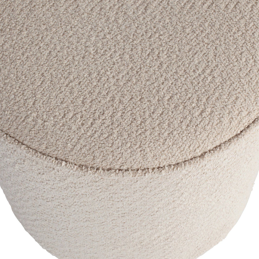 SARA POEF HOOG BOUCLE CREME 46xO46 [fsc]