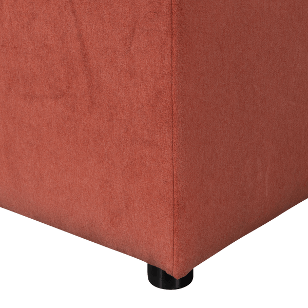 ALLURE HOCKER VELVET BLUSH