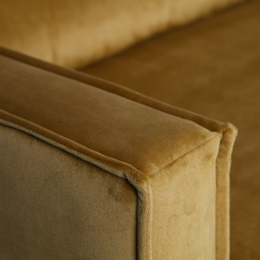 RODEO DAYBED LINKS VELVET OKERGEEL