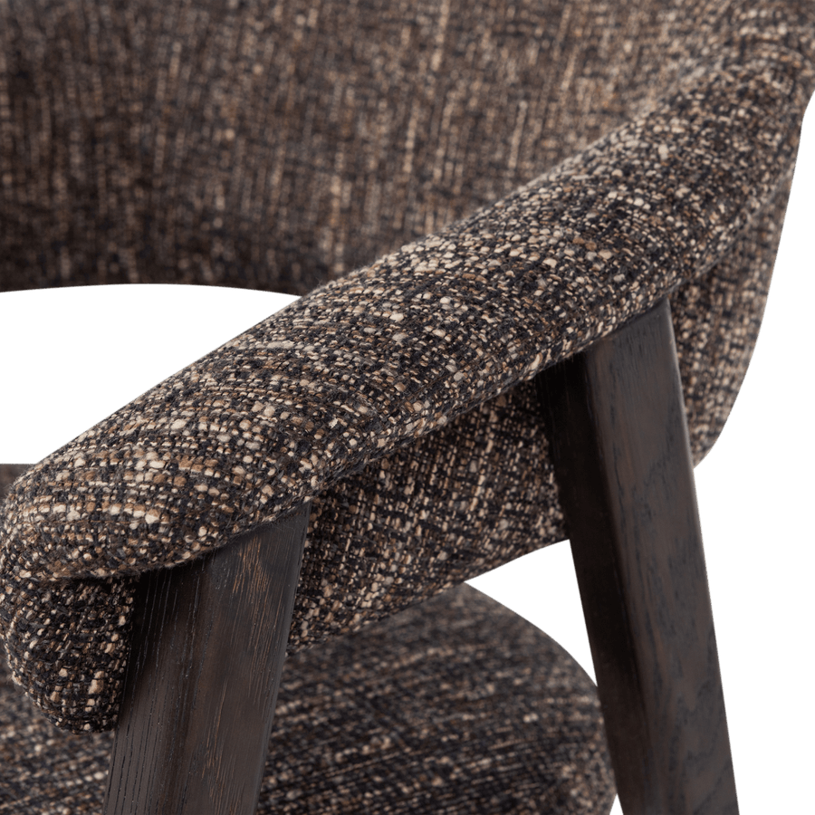 TUNAR EETKAMERSTOEL MET ARMLEUNING HOUT DONKERBRUIN [fsc]