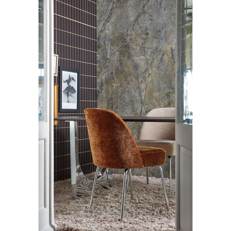 VOGUE EETKAMERSTOEL 3D CHENILLE MIDDENBRUIN CHROME POOT (set of 2)