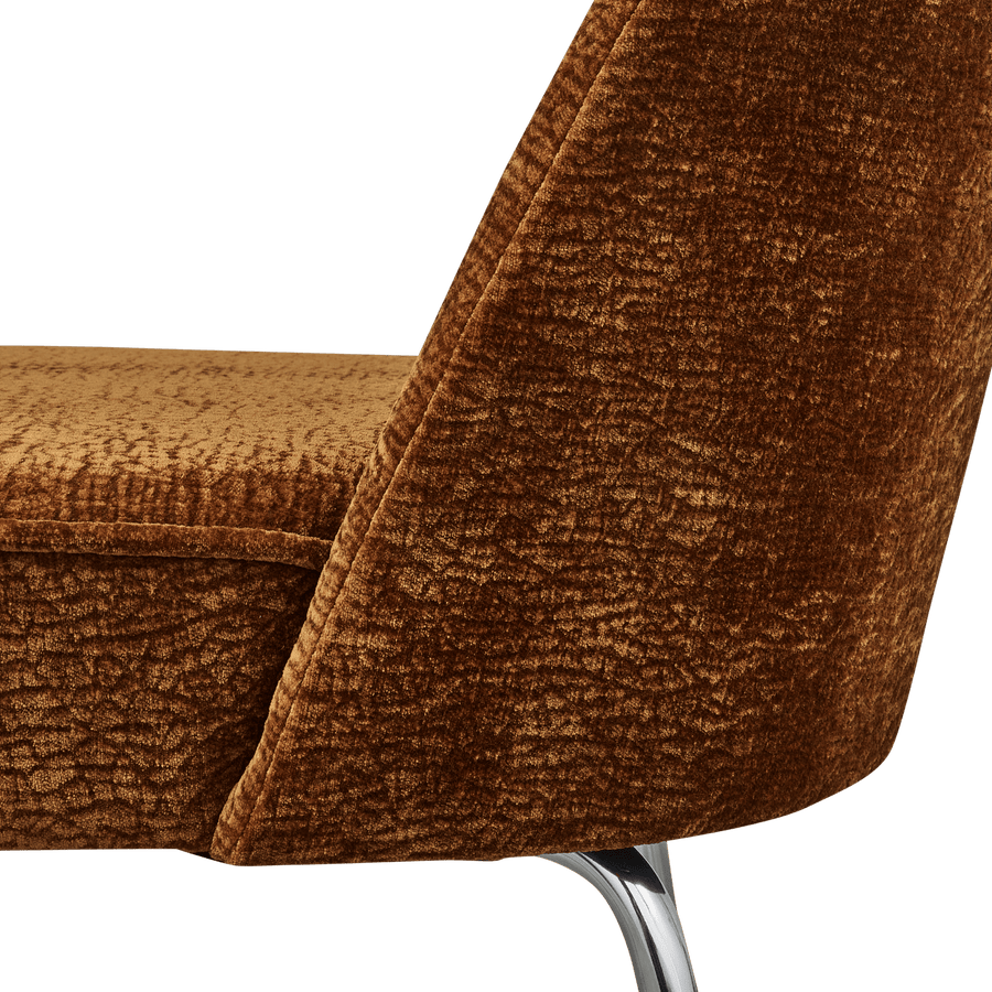 VOGUE EETKAMERSTOEL 3D CHENILLE MIDDENBRUIN CHROME POOT (set of 2)