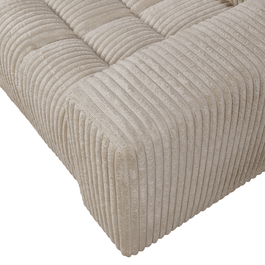 SECOND DATE LOVESEAT RIBSTOF TRAVERTIN