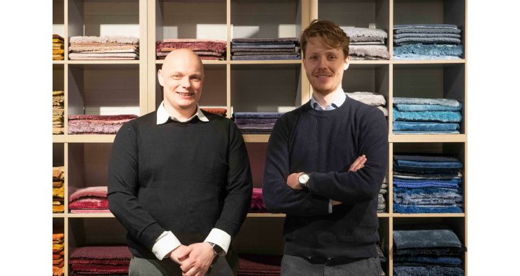 Over de vloer bij Vloerkledenwinkel