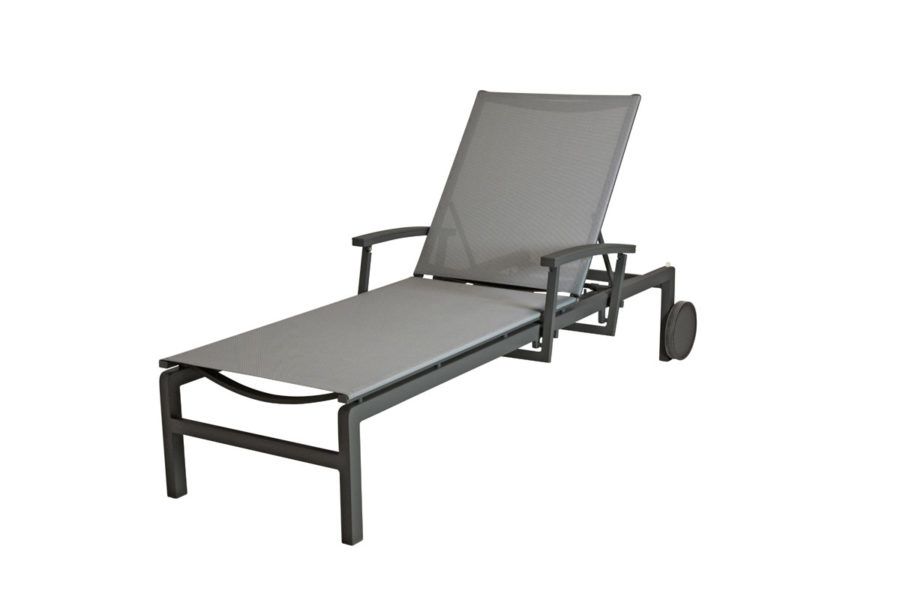 Regina sunbed with reclining arms, and wheels
