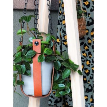 Leren plantenhanger met ketting cognac