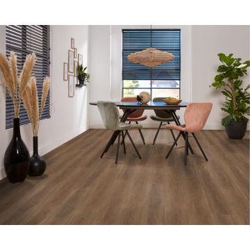 PVC Strasbourg Dryback Warm Brown á 3,871 m² per pak